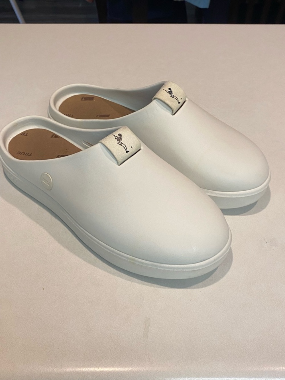 TRUE LINKSWEAR FS-SLIDE POST GOLF MULE SLIDE COMFORT LEISURE BONE MENS SZ 10